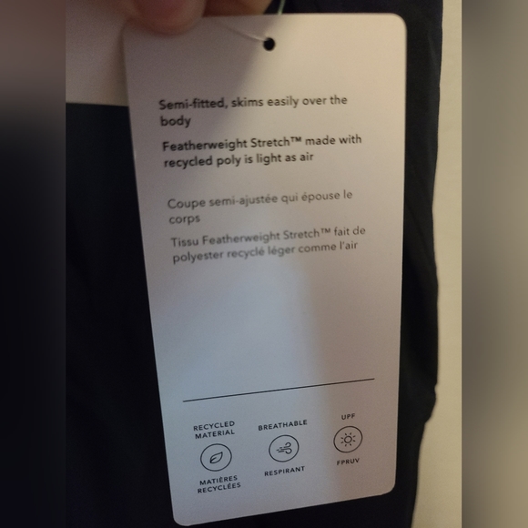 New with tags Athleta Marlow Romper, BLACK SIZE 1X - PLUS SIZE - Picture 8 of 8